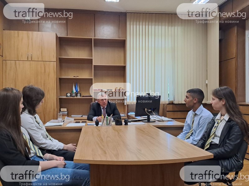 В Деня на отворените врати: Ученици посетиха Военно-окръжна прокуратура–Пловдив