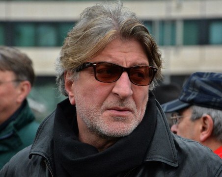 Александър Морфов е приет в болница