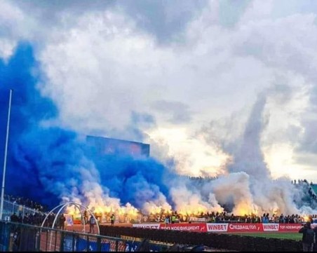 Фенклубът на Левски призова: Без ексцесии на Колежа