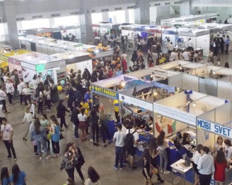 Международен панаир на учебните предприятия „ТФ 2023 – Млад предприемач