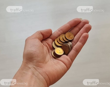 Всеки пети българин под прага на бедност! Преживява месеца с по-малко от 526лв.