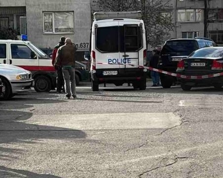 Задържаха барикадиралия се в 