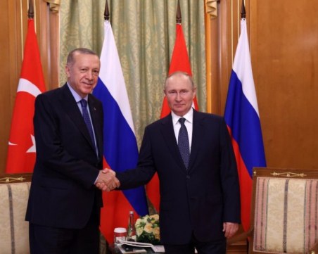 Ердоган и Путин разговаряха по телефона