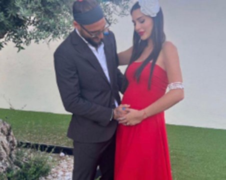 Дъщерята на Цеца Величкович бременна от футболист на Севиля