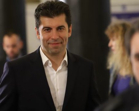 Кирил Петков: Всички имена за министри са слухове, не сме взели решение