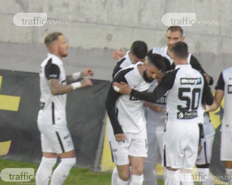 Локо все по-близо до топ 6 след успех над Спартак Варна