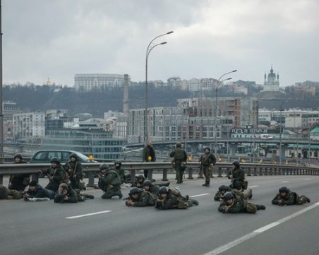 Въздушна тревога в Украйна! 11 ракети са прелетели над Киев