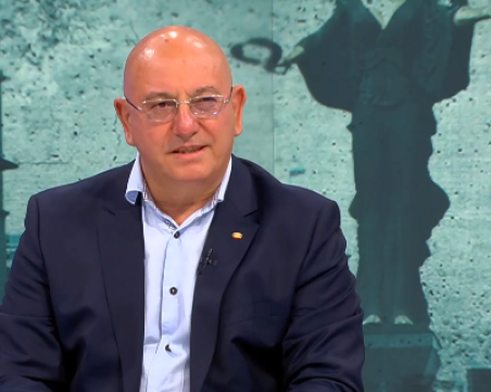 Димитров: На границата се прави първата частна митница, за да се отклонява ДДС