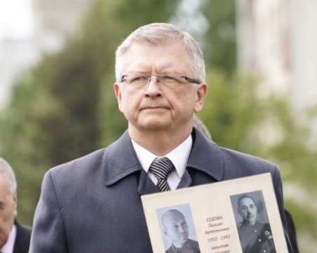 Полша конфискува сградата на руското училище във Варшава. Посланикът: Незаконно е!