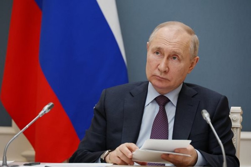 Руският президент Владимир Путин подписа указ, с който официално увеличи