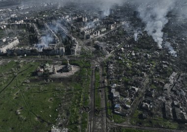 Битката за Бахмут продължава Според Киев руснаците не успяват да