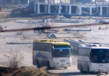 Израел нанесе въздушни удари по международното летище в северния сирийски