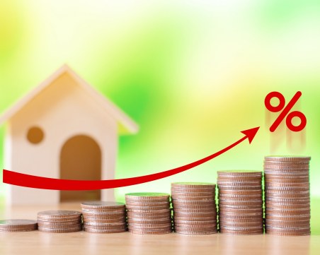 БНБ с важна икономическа прогноза: Лихвите по кредитите ще растат до средата на 2024 г., инфлацията да се забави до 5,6%