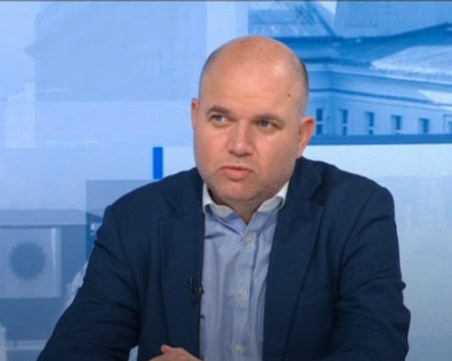 Владислав Панев: Готови сме на отстъпки за комисиите в НС, ако имаме подкрепа за правителство на малцинството