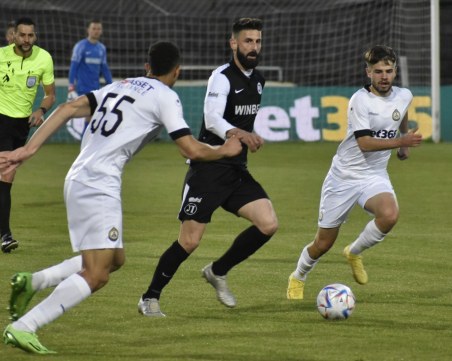 Локо може да влезе в първата шестица още в събота