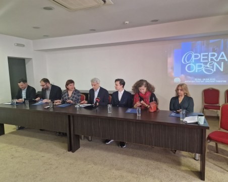 Opera Open изкушава с концерти, мюзикъл и опера в 14 фестивални вечери на Античния театър