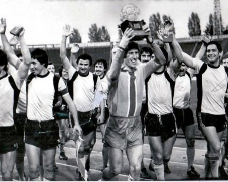 Ботев печели преди 42 години Купата на Съветската армия