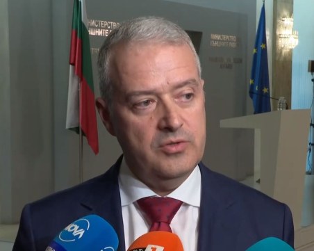 Иван Кондов: Русия все още не отговаря има ли задържан българин в Крим