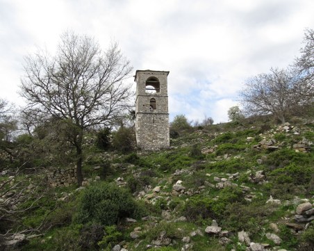 Задържаха българи в Гърция, отивали да отдадат почит на Гоце Делчев в село Баница