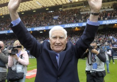 На 92 години почина испанският треньор Арсенио Иглесиас Падро известен