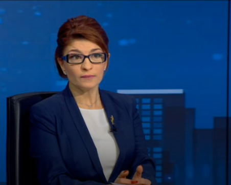 Десислава Атанасова: Продължават усилията България да има редовен кабинет