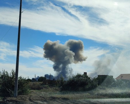 Евакуират 18 села в Запорожие , които са близо до фронта