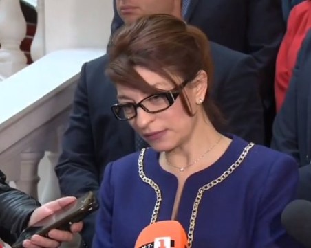 ГЕРБ отговориха с огледална оферта на ПП – ДБ, но с 1 вариант по-малко