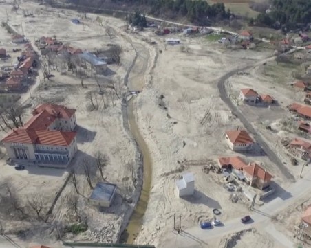 Избраха фирмите, които да възстановят улиците в карловските села с над 10 млн. лева