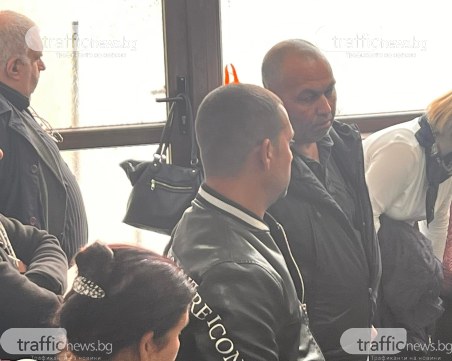 Пробация за мъж, предложил подкуп на полицаи, които хванали 15-годишния му племенник да шофира