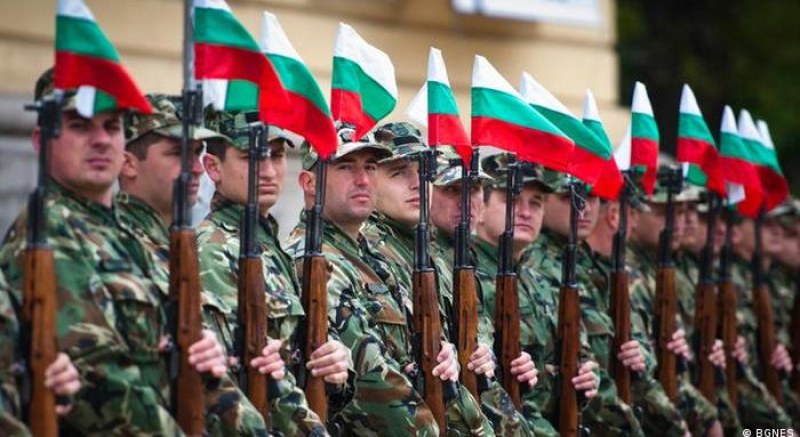 На този ден: Българската армия чества нейното създаване