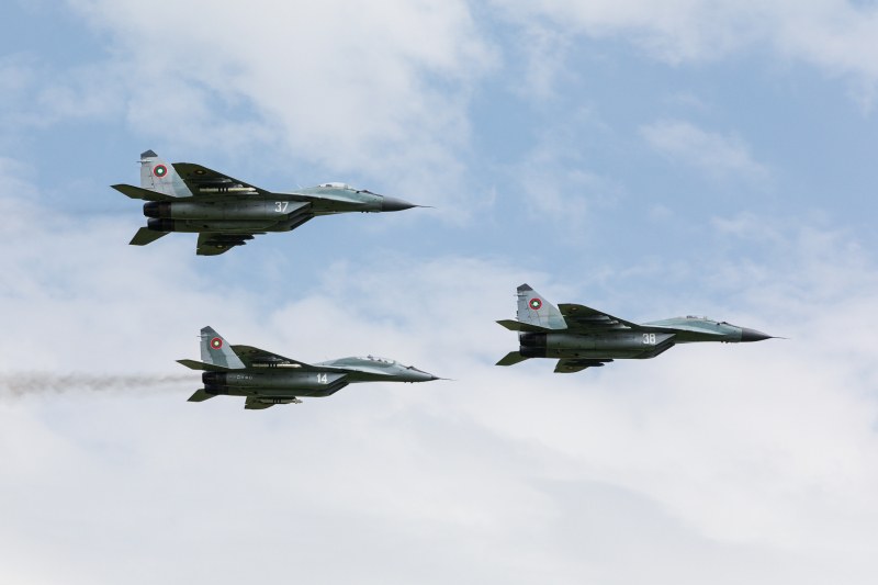 Самолети МиГ-29 ще прелетят над град Пловдив на 5 и