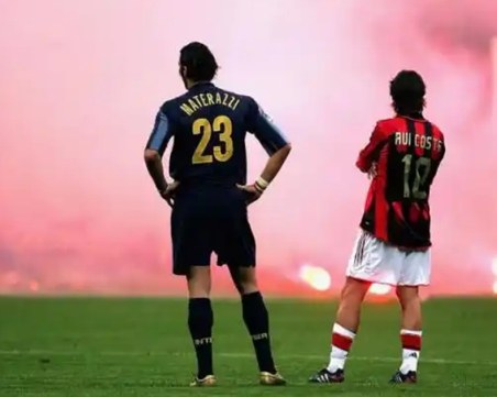 Милан и Интер отново в борба за място на финала в ШЛ след 18 години