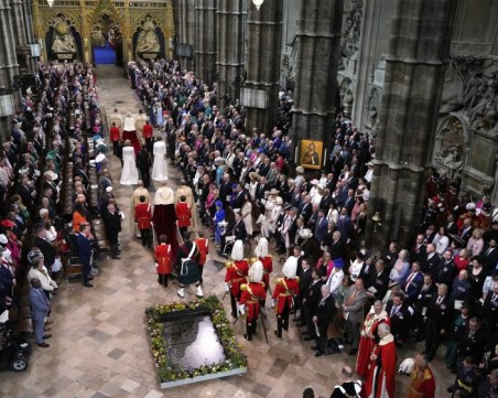 Официално! Чарлз III е новият крал на Обединеното кралство НА ЖИВО