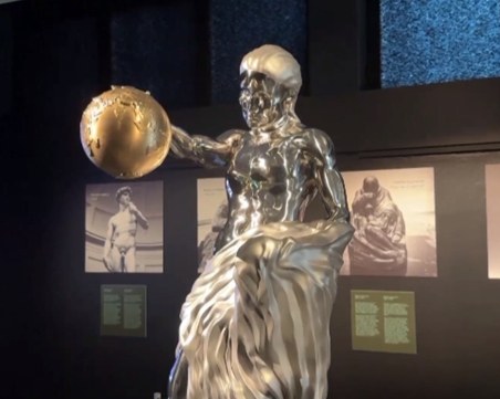 В Стокхолм показаха статуя, създадена от изкуствен интелект