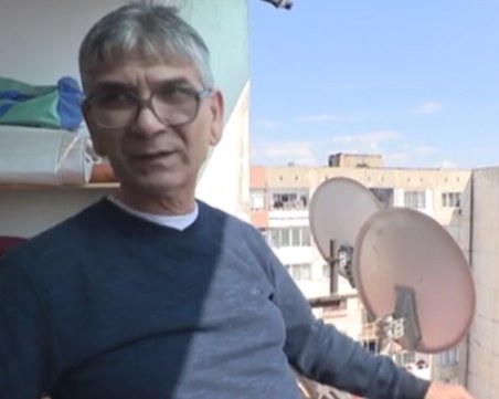Вълчо от Столипиново за Чарлз: С мерак го посрещнахме на сватбата, можеше да ни купи апартамент