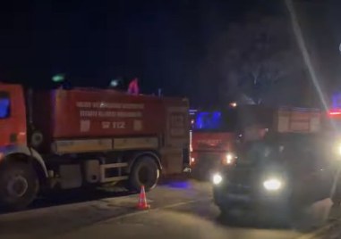 При верижна катастрофа в Турция най малко 12 души са загинали