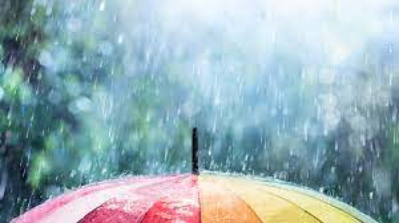 През деня слънце, следобед - дъжд и градушки