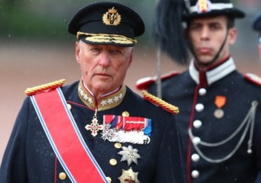 Кралят на Норвегия Харалд V е хоспитализиран заради инфекция съобщи