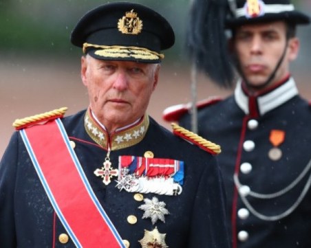 Кралят на Норвегия е в болница