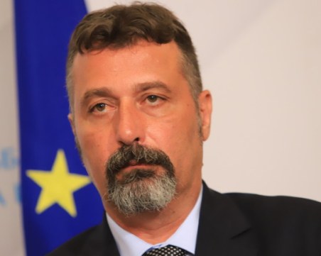 Филип Станев за предложението на Борисов: Това да не е кибритена кутийка, да я напълниш с клечки