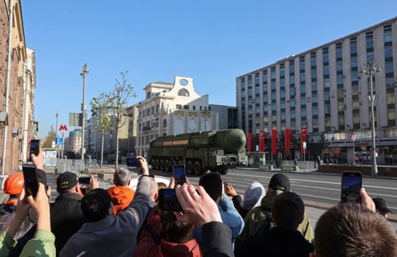 Започва парадът за Деня на победата в Москва НА ЖИВО