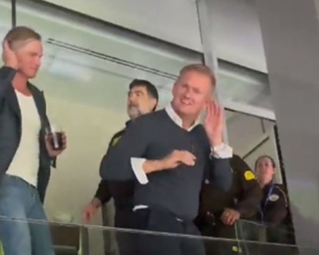 Изгониха бащата на Холанд от ложите на 