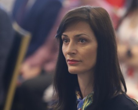 ПП-ДБ поискаха отлагане на срещата с Мария Габриел, от ГЕРБ не са съгласни