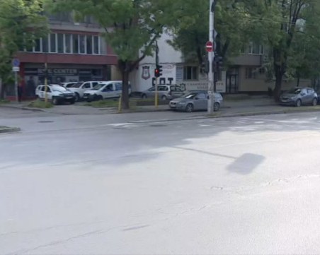 Светофар ще работи и през нощта на мястото на трагедията в София