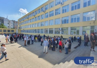 Общественият съвет към Математическа гимназия в Пловдив с остра критика