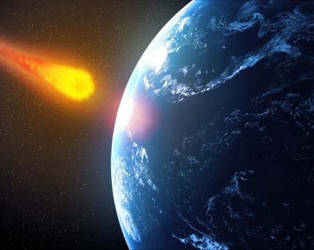 Mетеорит проби покрива на къща в САЩ