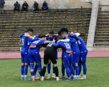 Спартак с първа домакинска загуба през този сезон