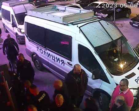 В Шесто районно ксероксите работят денонощно, служители пишат жалби със стари дати