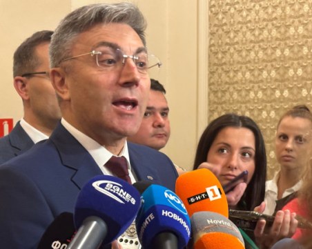 Карадайъ: Длъжни сме да намерим формулата за редовен кабинет