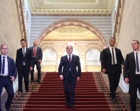 Гълъб Донев: Кандидатурата на Мария Габриел е интересна